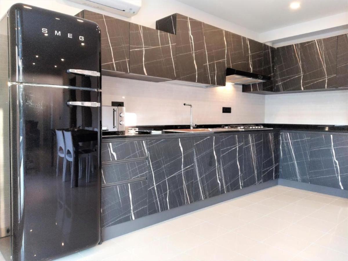 Stunning With Jacuzzi - Beahost Appartamento *